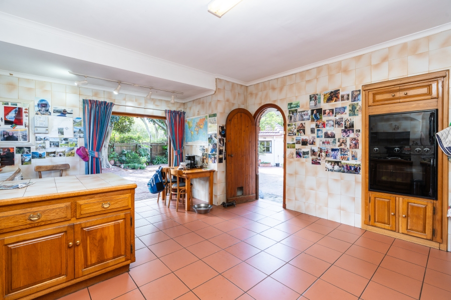 3 Bedroom Property for Sale in Pinelands Western Cape